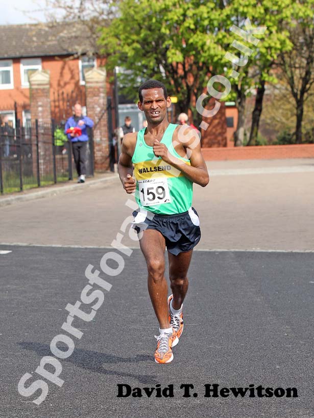 Yared Hagos (Wallsend Harriers) wins the  Terry O'Gara Memorial Road Race organised by Wallsend Harriers and AC race.